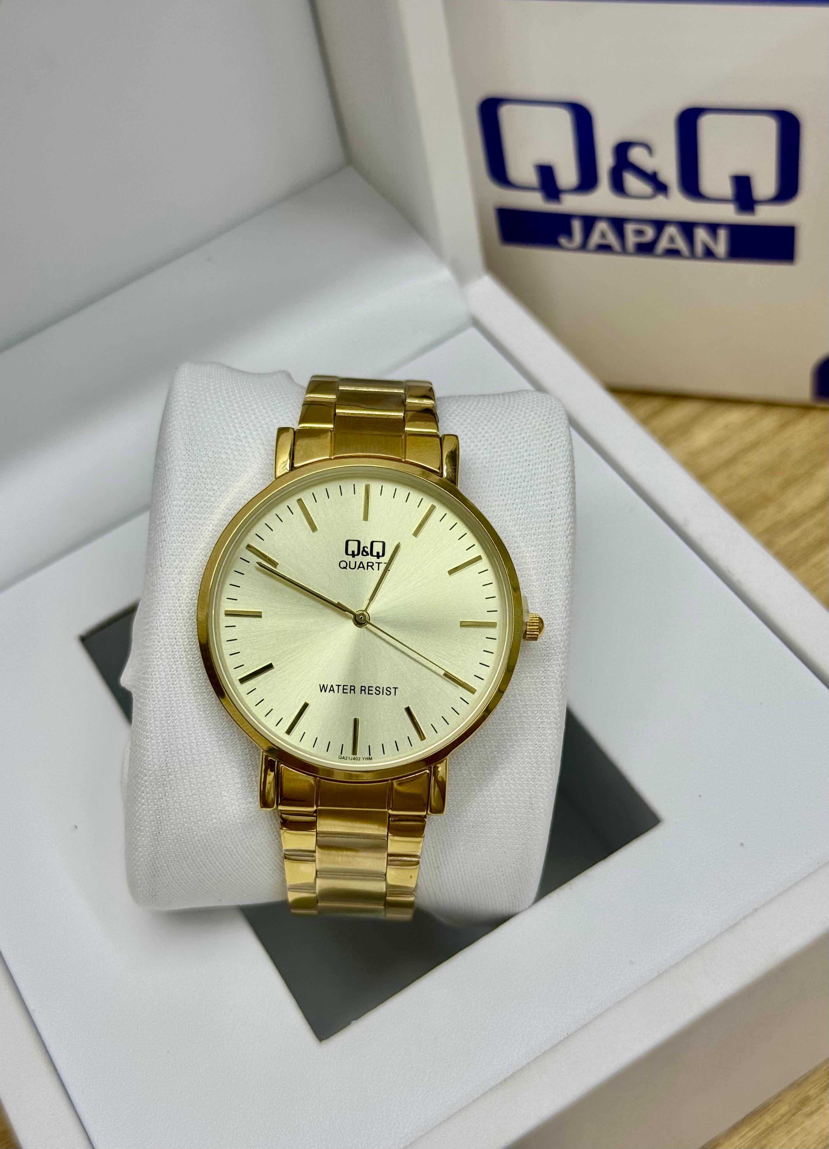 QyQ Dorado Fondo Dorado